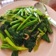 ครัวปลาทู (ทิดอ้วน) บางแสน