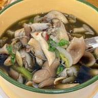 PenLaos เขาใหญ่