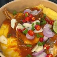 ข้าวไข่ข้นนายเอก