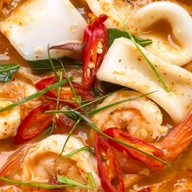 ข้าวไข่ข้นนายเอก