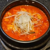 Sukishi Korean Charcoal Grill เซ็นทรัล ปิ่นเกล้า