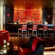 Rib Room and Bar Steakhouse โรงแรมแลนด์มาร์ค กรุงเทพฯ