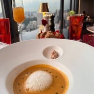 Rib Room and Bar Steakhouse โรงแรมแลนด์มาร์ค กรุงเทพฯ