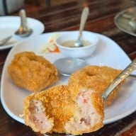 เมนูของร้าน ครัวสาริกา จ.นครนายก