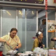 เกาเหลาเลือดหมูลุงเท้ง-ป้าเลิศ(ต้นตำรับสูตรต้มยำ)