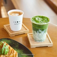 อาร์ทิมิส คาเฟ่ พระประแดง