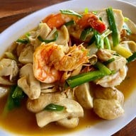 เมนูของร้าน ปุ้ม