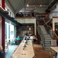 บรรยากาศ Le Pain Quotidien Maasmechelen Village