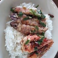 เมนูของร้าน ฉมฉุย