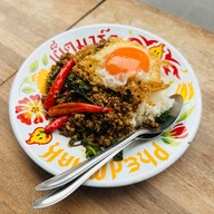 เผ็ดมาร์ค สาขาเอกมัย