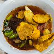 เฮียเกี๊ยก เย็นตาโฟ สุรินทร์