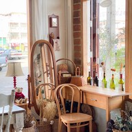 เผลอสุขใจ - Plursukjai Cafe’ อุทัยธานี