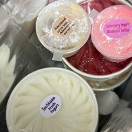 เมนูของร้าน Vanille Gelato (มีไอศกรีมเจ) แบริ่ง 39