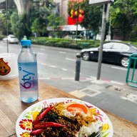 เผ็ดมาร์ค สาขาเอกมัย