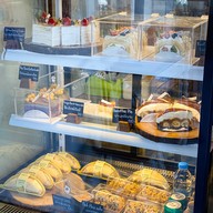 เผลอสุขใจ - Plursukjai Cafe’ อุทัยธานี