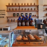 บรรยากาศ ⭐️ Rica Coffee 👍 ลาดหญ้า