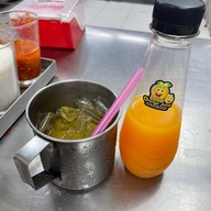 ลูกชิ้นปลาบรรทัดทอง ที่1 จส.100 บรรทัดทอง ปทุมวัน