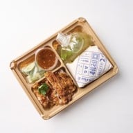 Toh-Kim ข้าวมันไก่โต๊ะคิม Ekkamai Corner