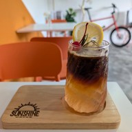 Sunshine the light of the day Cafe'