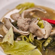 เมนูของร้าน เล็กเลือดหมู ชินเขต