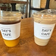 Day’s Cafe’