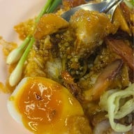 ข้าวหมูแดงนายอ้า