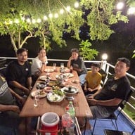 ร้านอาหารบ้านสวนบ่อปลานาข้าว