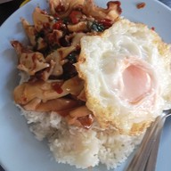 ป้านันอาหารตามสั่ง+ก๋วยเตี๋ยวหมู