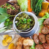 เฮือนฮอม -