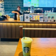 Starbucks พันธ์ทิพย์ งามวงศ์วาน