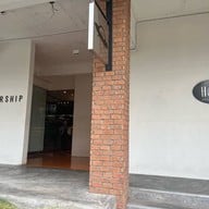 Holey Artisan Bakery (Sourdough Sandwich Coffee) ปรีดี