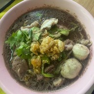 ร้านก๋วยเตี๋ยวบงกช
