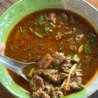 ลุงแก้วลาบขม