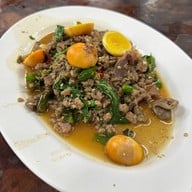 เมนูของร้าน ไก่หุบบอนเจ้าของต้นตำรับ ศรีราชา