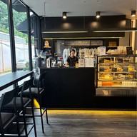 Black Friday Coffee Shop แม่สาย