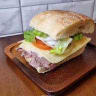 O.G. Sandwich Shop นางลิ้นจี่