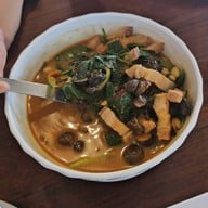 เฮือนฮอม -