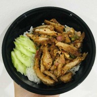 กุ้งย่างเสียบไม้ by วัยรุ่นสร้างตัว(เยื้องกรมประมงบ้านหลังสีส้ม)
