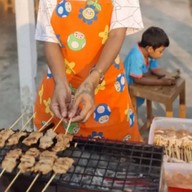 นานาหมูปิัง