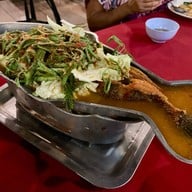 สวนอาหารลุงนวย