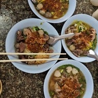 ร้านก๋วยเตี๋ยวลุงสงค์