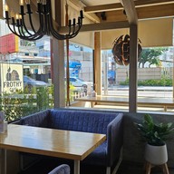 บรรยากาศ Frothy Cafe