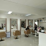 Elvee Hair & Nail Spa ร้านทำผมดอนเมือง ดัดลอน ยืดผม ทำสี ทำเล็บ และสปาใกล้สนามบิน กรุงเทพฯ ดอนเมือง