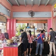 ร้านก๋วยเตี๋ยวลุงสงค์