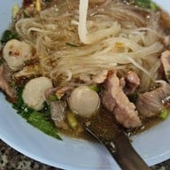 ร้านก๋วยเตี๋ยวลุงสงค์
