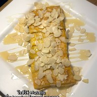 กูโรตีคาเฟ่(guu roti&cafe) โครงการ AQUA สะพานควาย