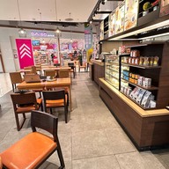 Mezzo Coffee เกตเวย์ เอกมัย