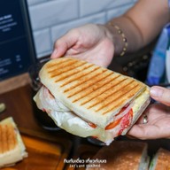 O.G. Sandwich Shop นางลิ้นจี่