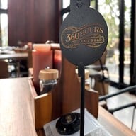 360 Hours Cafe & Bar -