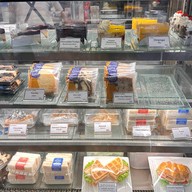 Mezzo Coffee เกตเวย์ เอกมัย